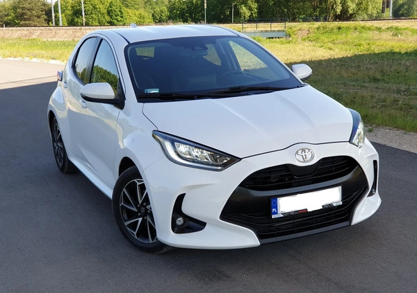 Toyota Yaris cena 62500 przebieg: 109000, rok produkcji 2021 z Złotoryja małe 352